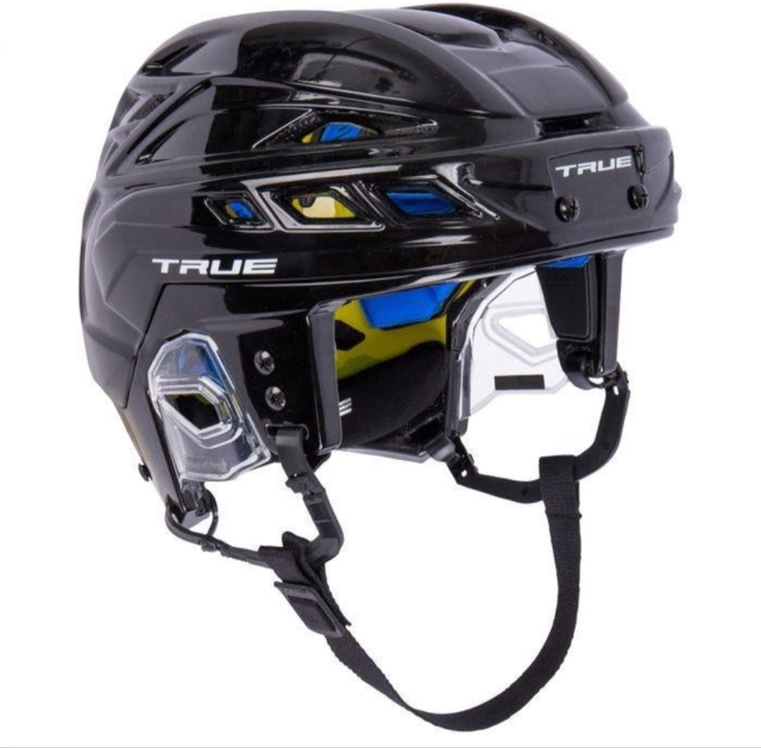 True Dynamic 9 Helmet