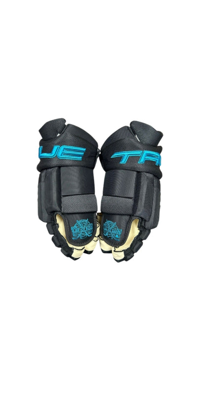 Custom Pro Catalyst Ice Barn Gloves - San Jose